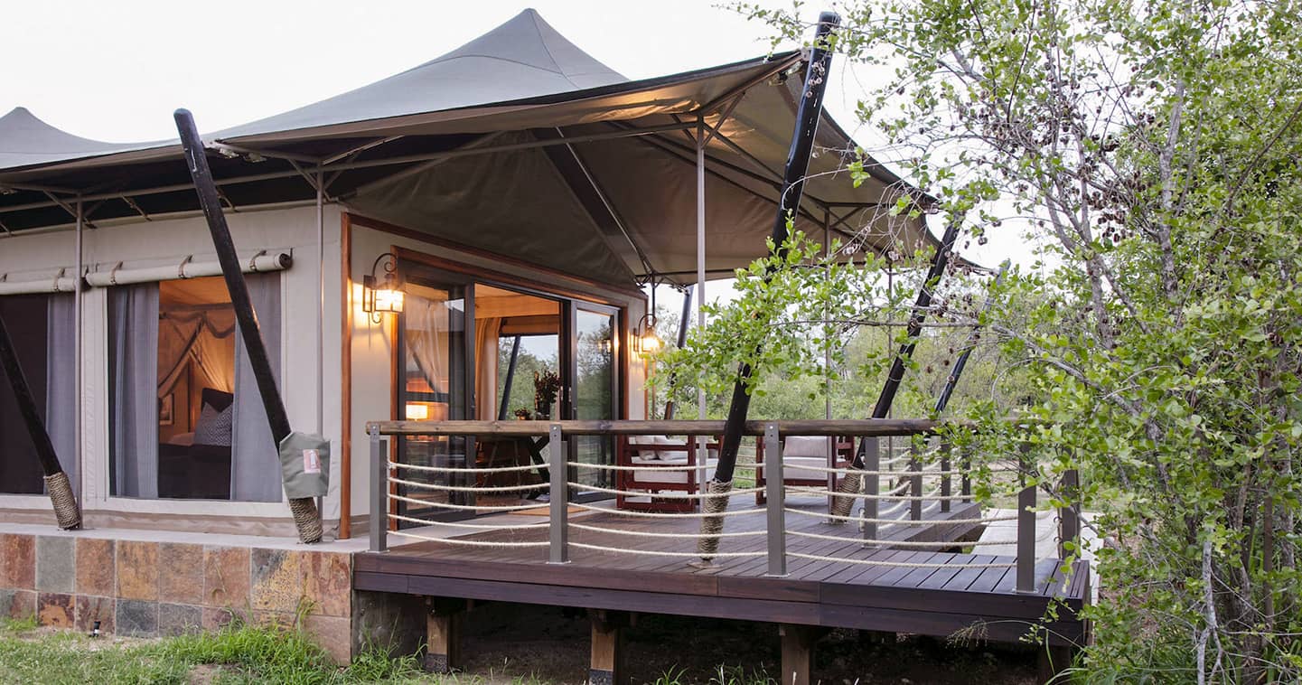 4 Reasons to Choose a Luxury Safari Camp