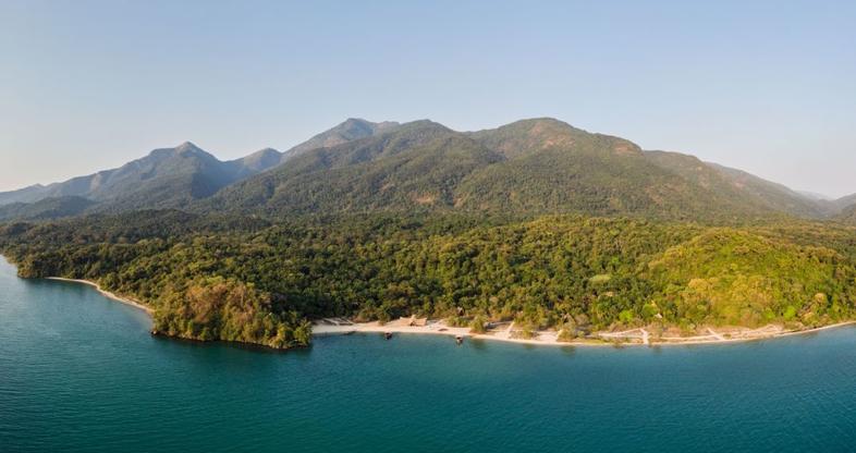 What makes Mahale Mountains National Park special?