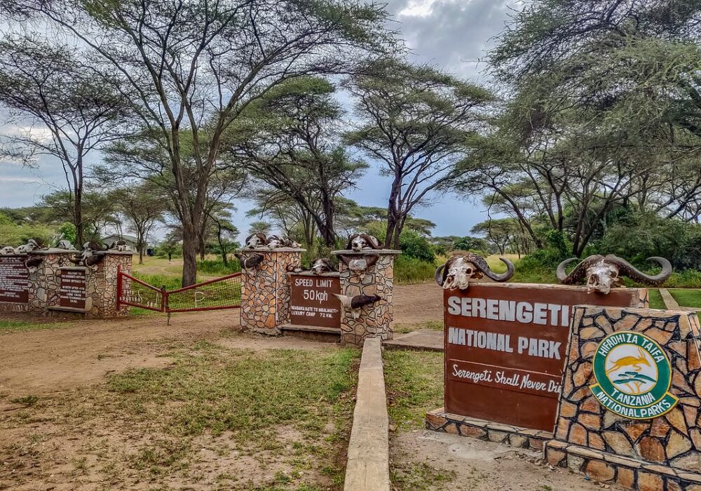 Serengeti National Park 1 A comprehensive reference for tourists visiting Tanzania's Serengeti National Park
